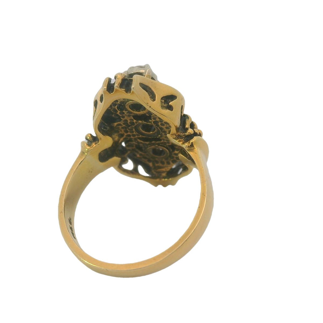 Antique Three Stone Diamond and 14K Gold Ring