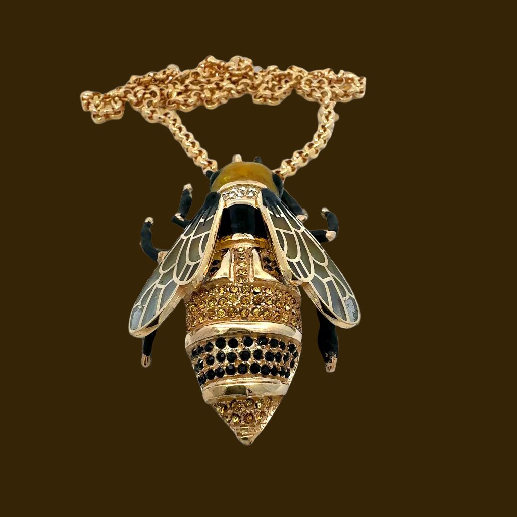 Annibale Baldini Queen Bee Pendant