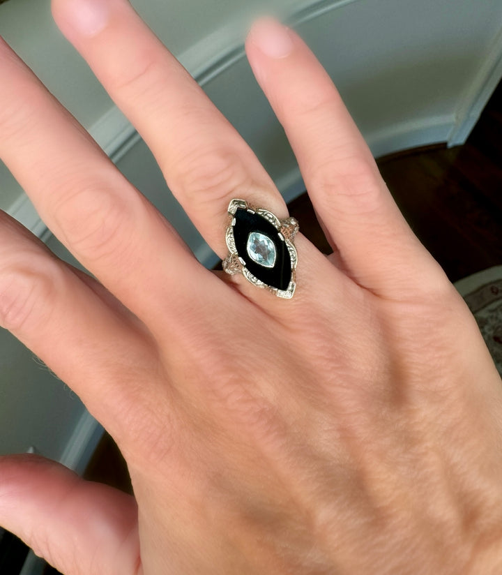 Art Deco Aqua and Onyx 14K Gold Ring