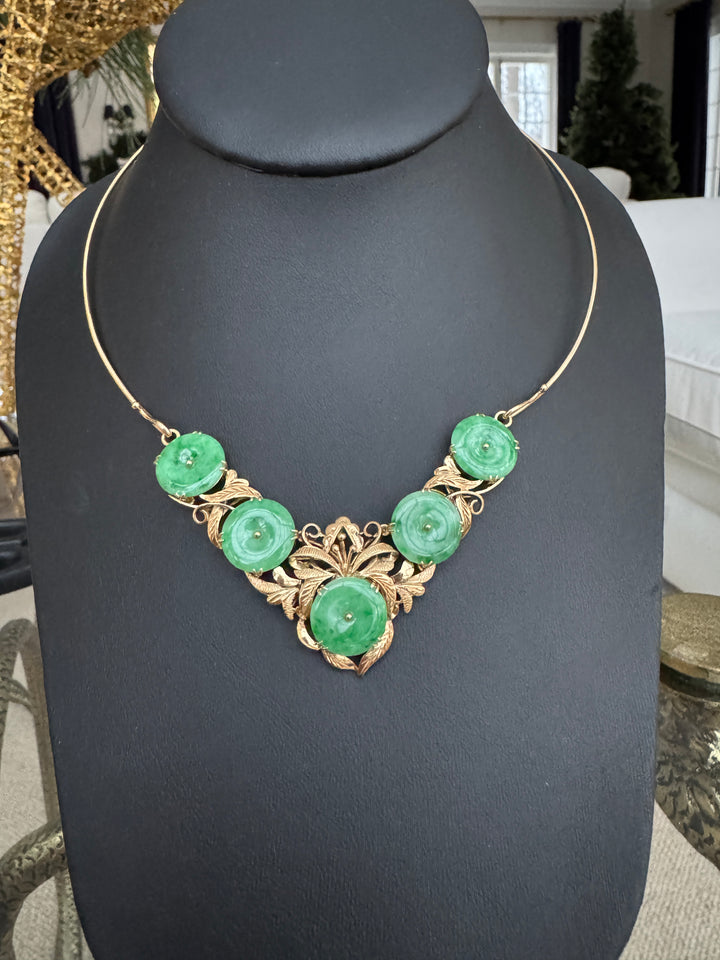 Vintage 1960s Jadeite and 14K Yellow Gold Necklace