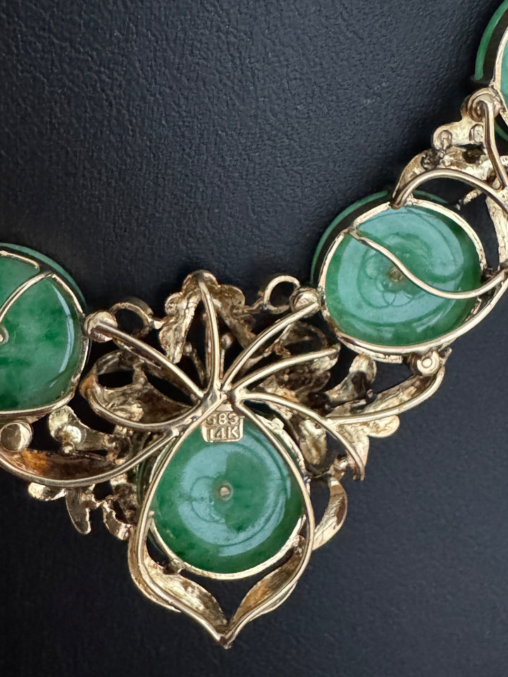 Vintage 1960s Jadeite and 14K Yellow Gold Necklace