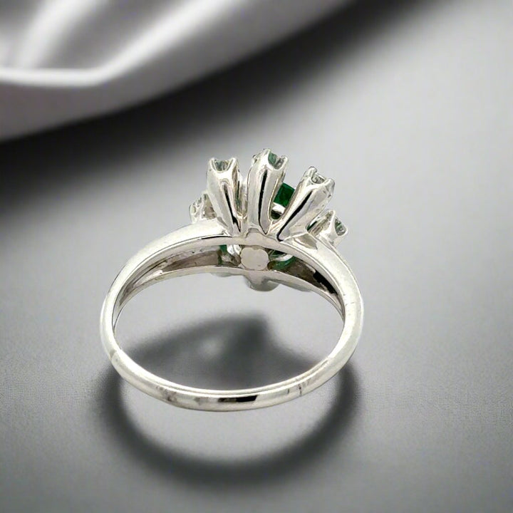 Emerald and Diamond Platinum Vintage Ring