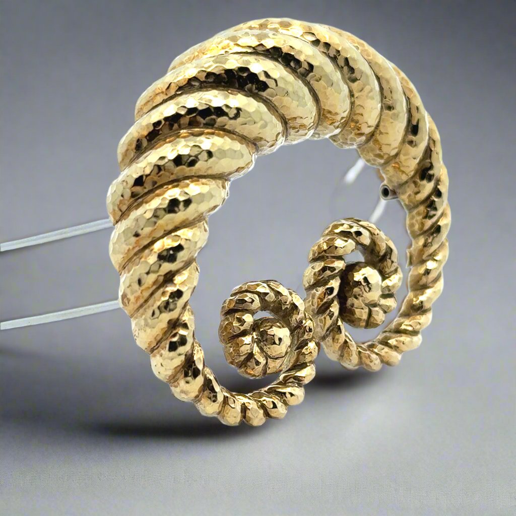 David Webb 18K Hammered Yellow Gold Crescent Brooch