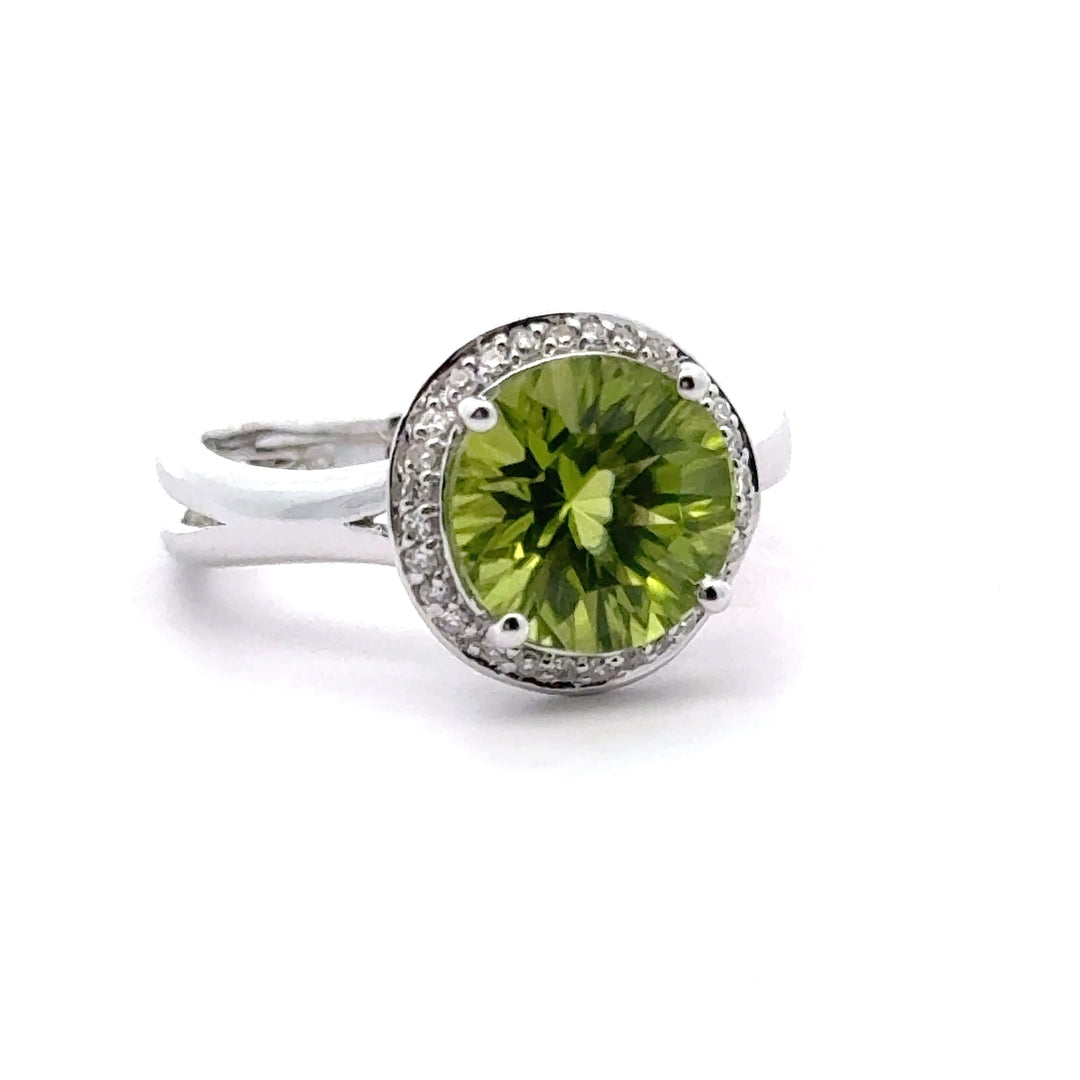 Round Peridot and Diamond 14K White Gold Cocktail Ring